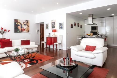 Lisbon Rentals Chiado - image 6