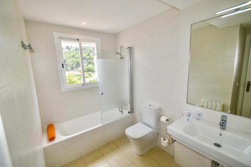 Lili Apartments - image 3
