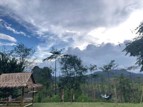 Khao Sok Hill Top Resort