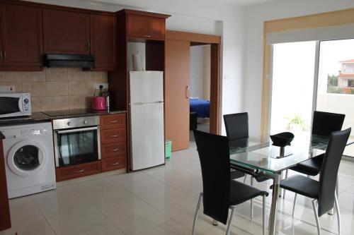 Two-Bedroom Apartment image 3