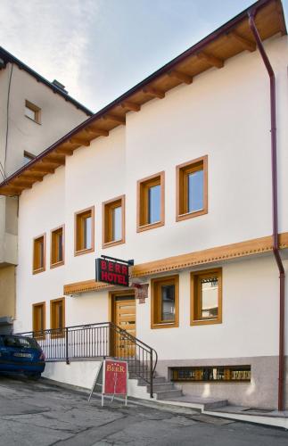 Hotel Berr - image 2