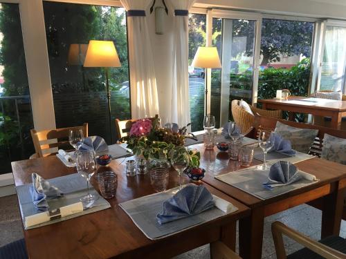 Étterem, Pension a restaurace Filip II in Hamrniky