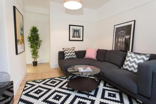 Delvin House gîte à louer Filton Private