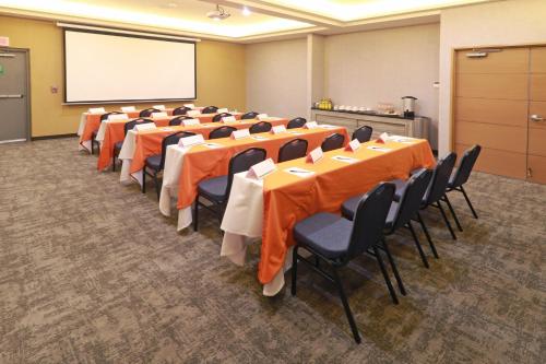 273749061 Holiday Inn - Ciudad Juarez by IHG