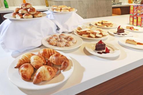 273749079 Holiday Inn - Ciudad Juarez by IHG