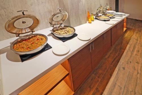 273749090 Holiday Inn - Ciudad Juarez by IHG