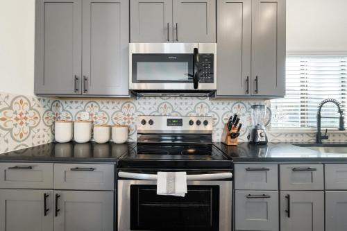 Abode Houston - Montrose Downtown