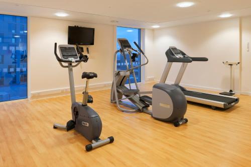 Holiday Inn Manchester-Mediacityuk an IHG Hotel - image 11