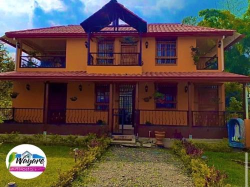 Hostal Wayare