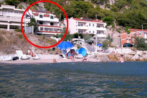 Apartment in Podstrana 