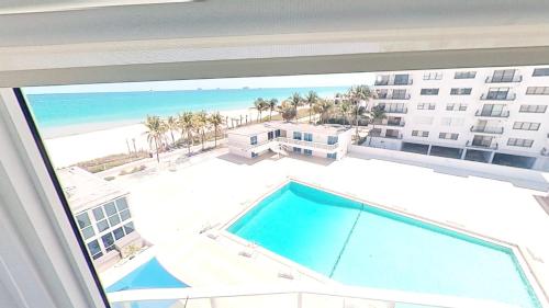 Oceanview Loft with Beach access, Bars and Free Parking!