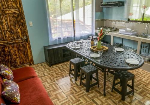 Cabanas Rio Escondido en La Fortuna