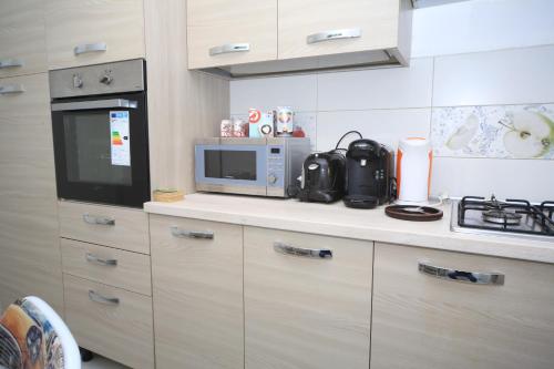 Happy Family - image 9