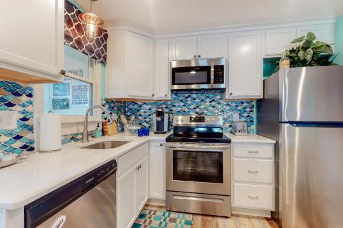 Murrells Inlet Fishing Lodge - image 7