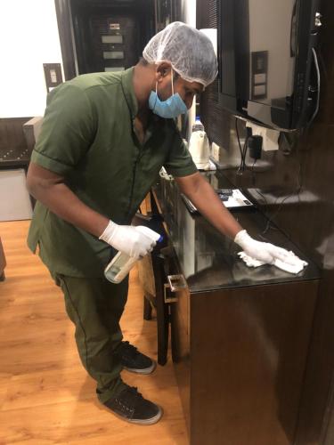 Karon Hotels - Lajpat Nagar