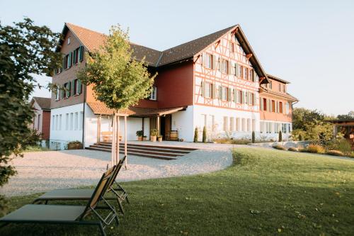 Gasthof Sunnebad in Sternenberg, Schweiz