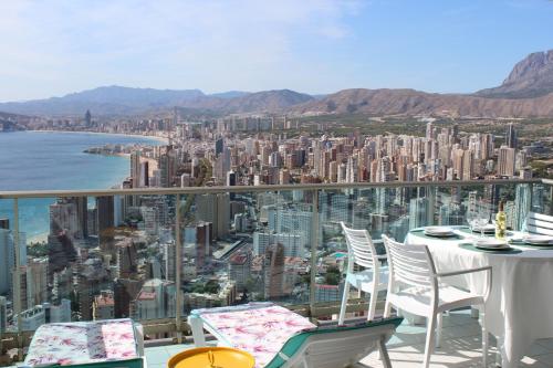  Breathtaking View 2-bedroom apartment, Pension in Benidorm