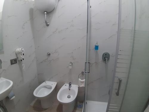 Albergo Viola - image 6