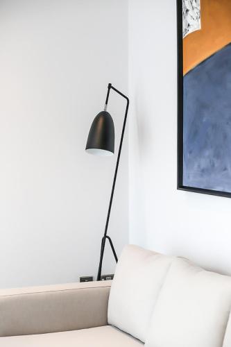 The Eight Apartments Shoreditch - image 12