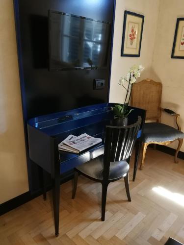 Superior Double King Room image 2