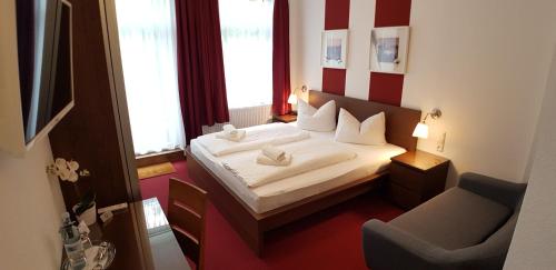 Deluxe Double Room with Balcony