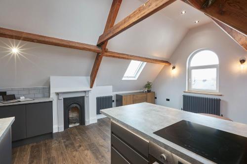 Host & Stay - The Loft at Skinner St