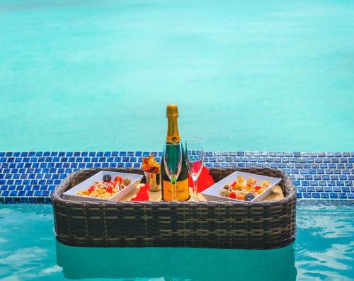 COCOS Hotel Antigua - All Inclusive - Adults Only