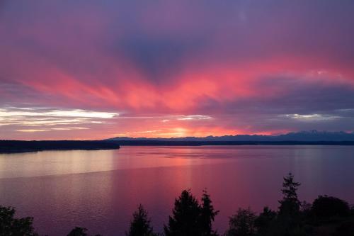 180º Puget Sound View