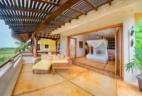 Espectacular Troncones Estate with 360 degree Views - 5 minute walk from the main surf break