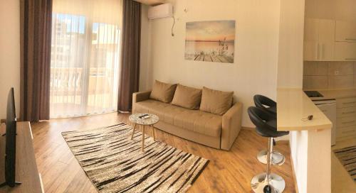 Studio with Sea View image 10