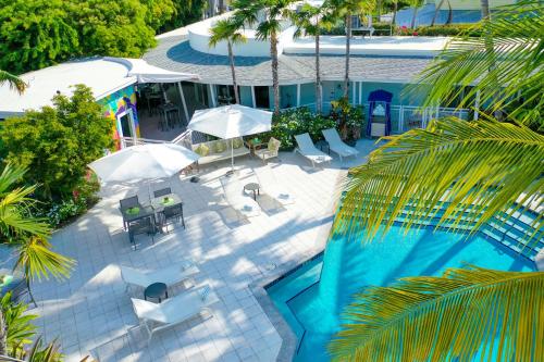 Orchid Key Inn - Adults Only