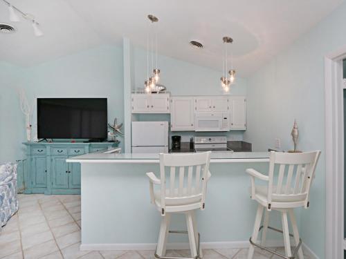 Sea Colony West Pine - image 6