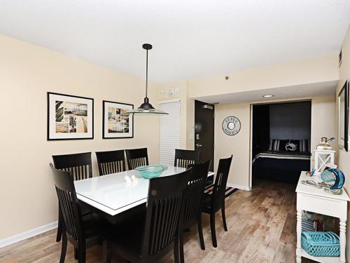 Sea Colony Harbour House - image 8
