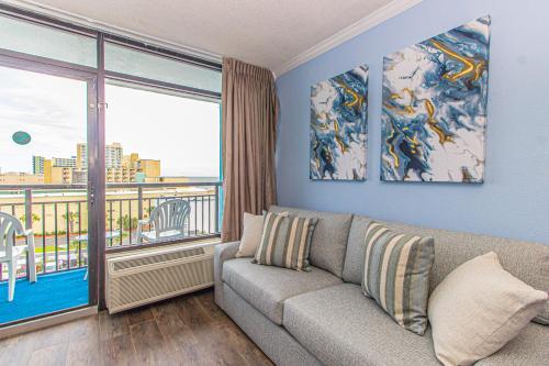 Oceanview King Suite - Fully Updated! - Landmark Resort 715 - Great Views! Sleeps 4 South Carolina