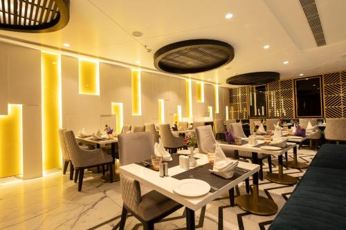 餐廳, 貝斯特韋斯特達巴酒店 (Best Western Darbar) in 帕哈甘吉