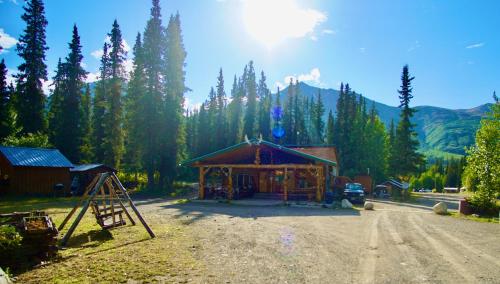 Carlo Creek Cabins