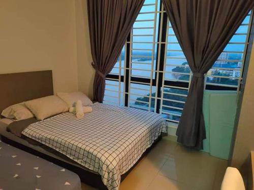 Selesa Studio Top Floor 1Queen 2Single WiFi AC HEATER PARKING at CENTRAL KB