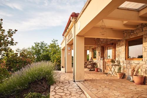 Elisson Hostel chambre d'hôte Xylókastron