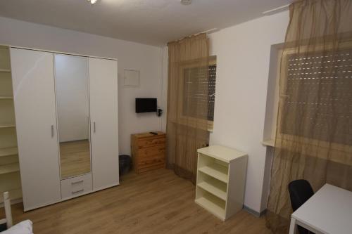 Feuerbach Zimmer