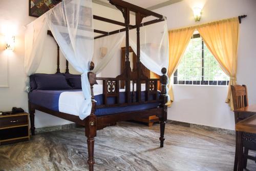 Laliguras Villa 200 Mts from candolim beach