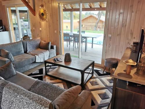 Iekārtas, D&O - Guesthouse - "la Pinède" (D&O - Guesthouse - "la Pinede") in Laroquebrou