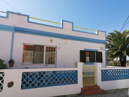 . Casa do Lado