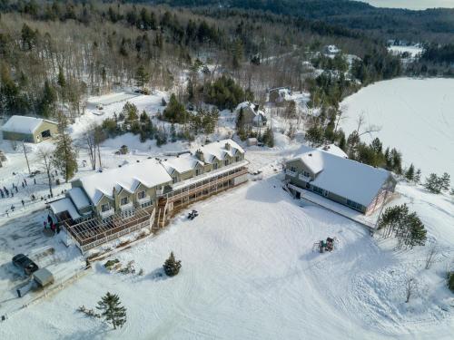 Pourvoirie du Lac Blanc - Accommodation - Saint-Alexis-des-Monts