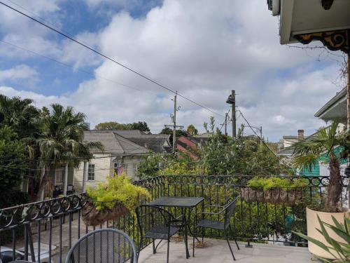 Balcony Guest House – New Orleans, LA