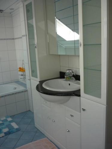 Fürdőszoba, Ferienwohnung am Ludwigstein in Spiegelau