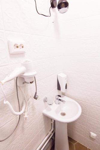 Yagel Loft Hostel - image 11