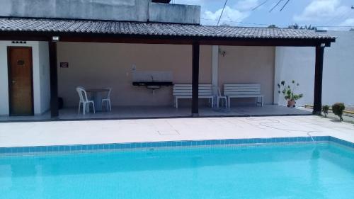 Apartamento 3/4 completo em frente ao Aeroporto