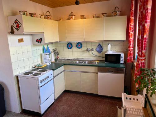 Konyha, Ferienwohnungen - Ferienhaus Dillingen an der Donau - einfache Monteursunterkunft in Dillingen an der Donau