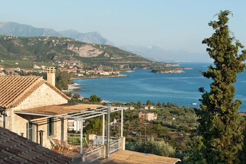 Notos Hotel - image 13