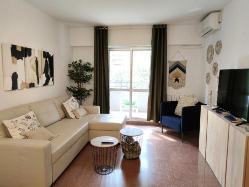  Apartamento en C/ Genoveva Torres Morales, Unterkunft in Zaragoza